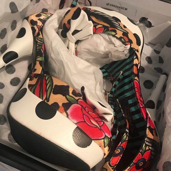 Iron Fist Lounge Days Platform - Picture 7 of 8